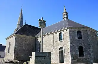 The church of Saint-Arnould, in Saint-Allouestre