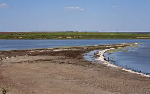 Photo of Arrow Spit in 2015 looking east