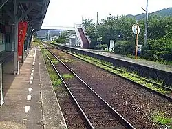 Platform (tooking towards Masuda) (東萩・益田方面)