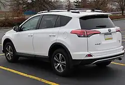 Facelift Toyota RAV4 XLE AWD (US)