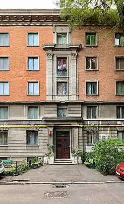 Socialist Realist - Colonels' Quarter (Șoseaua Panduri no. 60–62), Bucharest, by I.Novițchi, C.Ionescu, C.Hacker and A.Șerbescu, 1950–1960[124]