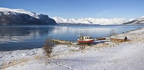 A view from the northeast coast of Kåfjorden
