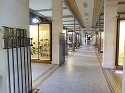 Ceramics from Antiquity to the 18th century.