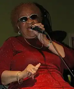 Adams performing at Sushi Blues in December&nbsp;2006