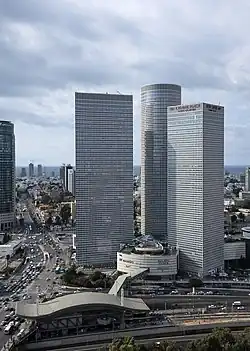 The three towers of the Azrieli Center, 1999