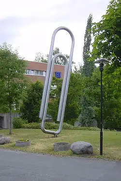 The giant paper clip in Sandvika, Norway. It shows the Gem, not the one patented by Vaaler.