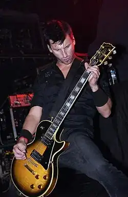 Lead singer Baxter Teal III. in 2010