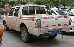 Pre-facelift Foton SUP rear
