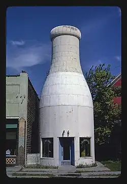 Benewah Dairy Milk Bottle #1, Cedar Street, Spokane, Washington (1980)