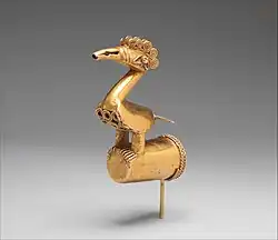 Bird finial; 5th–10th century; gold; height 12.1&nbsp;cm (43⁄4 in.); Metropolitan Museum of Art (New York City)