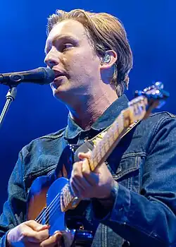 Ezra performing in 2022