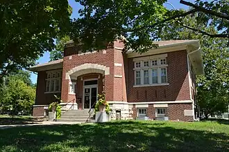 1912 Yates Center Carnegie Library