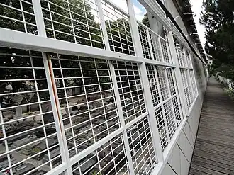 The cemetery, seen from the Allée Darius-Milhaud