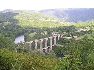 Cize–Bolozon railway viaduct