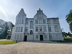 19th-century palace in Baranowice