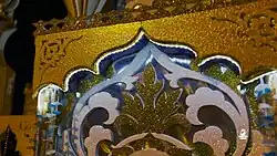 Close up of the front of a Tadjah