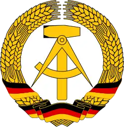 Provisional coat of arms of the GDR, (28 May 1953 to 26 September 1955)