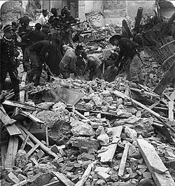 Bersaglieri digging in the ruins after the earthquake in Messina, December 1908