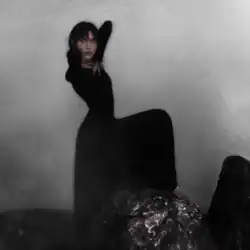 No Para (Front cover)