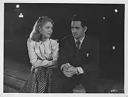 Castell with Ricardo Duggan in Diez segundos (1949)