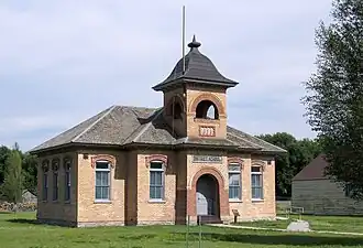 Old Fairfield Schoolhouse