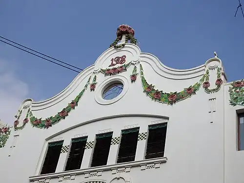 Art Nouveau festoons on the facade of the Ferrer Building, Valencia, Spain, by Vicente Ferrer Pérez, 1907-1908