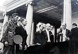 A black-and-white photograph of Arturo Araujo's presidential inauguration