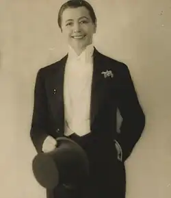 Ella Shields, in top hat and tails, Sydney, 1930 - 1933