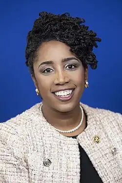 Erica Lee Carter 118th Congress portrait.jpg