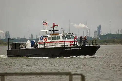 Fireboat Howard T. Tellepsen in the Houston Channel (2006)