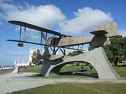 Lisbon monument to the flight