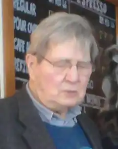 Image 13Galway Kinnell performing a poetic piece in Vermont (from Performance poetry)