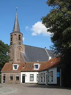 Gapinge, church