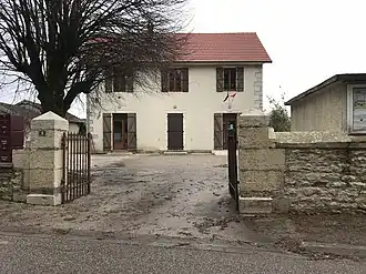 The town hall in Germigney