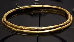 Gold necklace from a Heuneburg burial