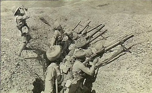 Indian_Army_troops_in_Mesopotamia_prepare_to_fire_against_enemy_aircraft,_c._1918