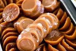 Cuchinta, glutinous rice cakes made with lye