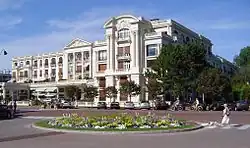 View on a luxury-looking building on a roundabout