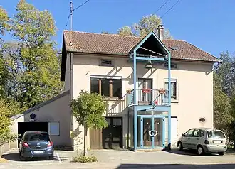 The town hall in La Pisseure