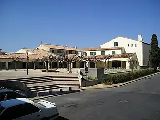 The Place des Arcades in Maurin