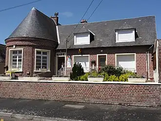The town hall of Mézières-sur-Oise