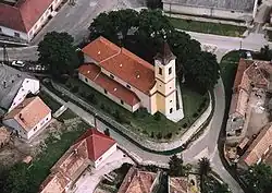 Aerial photograph of Rózsafüzér Királynője-templom, Mosca's Roman Catholic church