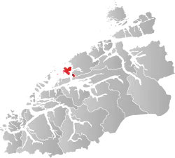 Aukra within Møre og Romsdal