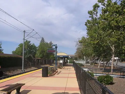 The platform at Oakridge station, 2012