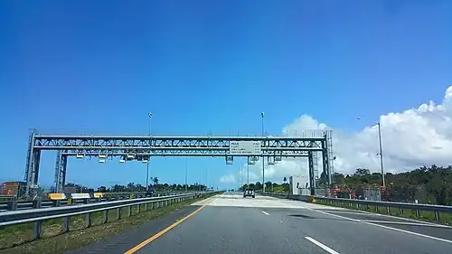 Río Grande Toll Plaza