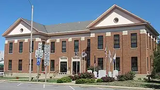 Perry County Courthouse in Pinckneyville