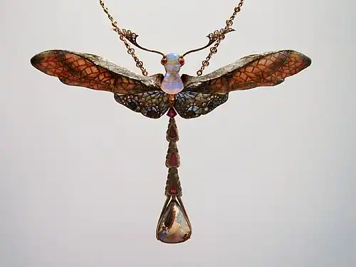 Libelle ("Dragonfly"), pendant made of gold, opal, enamel, rubies and diamonds (1902)