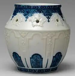 Rouen porcelain, pot pourri jar, Metropolitan Museum of Art, 5&nbsp;in (12.7&nbsp;cm) tall.[17]