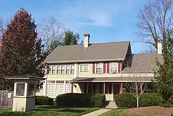 Richard R. Field house built c. 1724