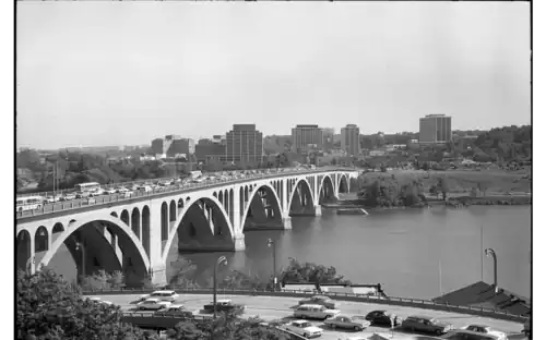 Skyline of Rosslyn in 1964 from Georgetown